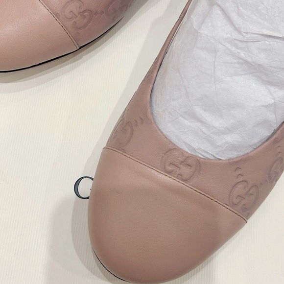 Authentic Gucci Women's Blush Pink Leather Loafers - Picture 7 of 8